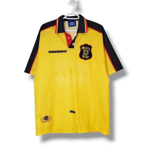 Vintage 90s Scotland National Soccer Umbro Jersey Yellow Size L - Picture 1 of 7